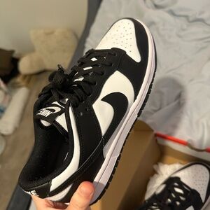 Black and white Nike dunks